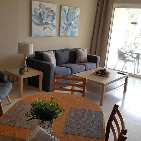 Regina Gardens 205 Block 7 Apartment Paphos Exterior photo